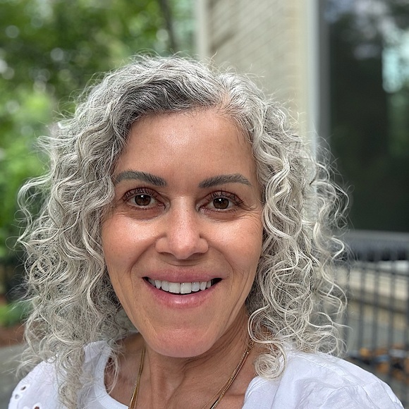 Meet your Posher, Paula - Picture 1 of 1